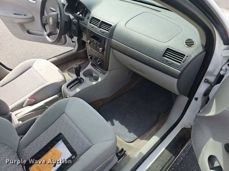 image for item EJ5542 2006 Chevrolet  Cobalt LS 