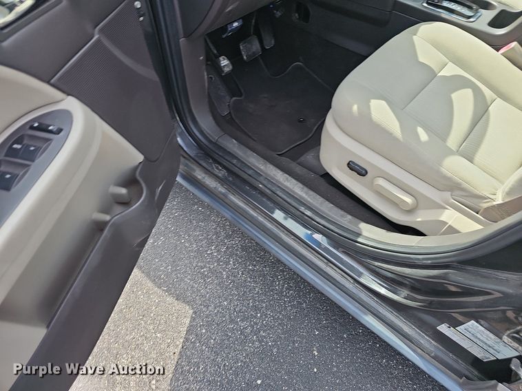 image for item EJ5543 2008 Ford  Taurus X SEL SUV