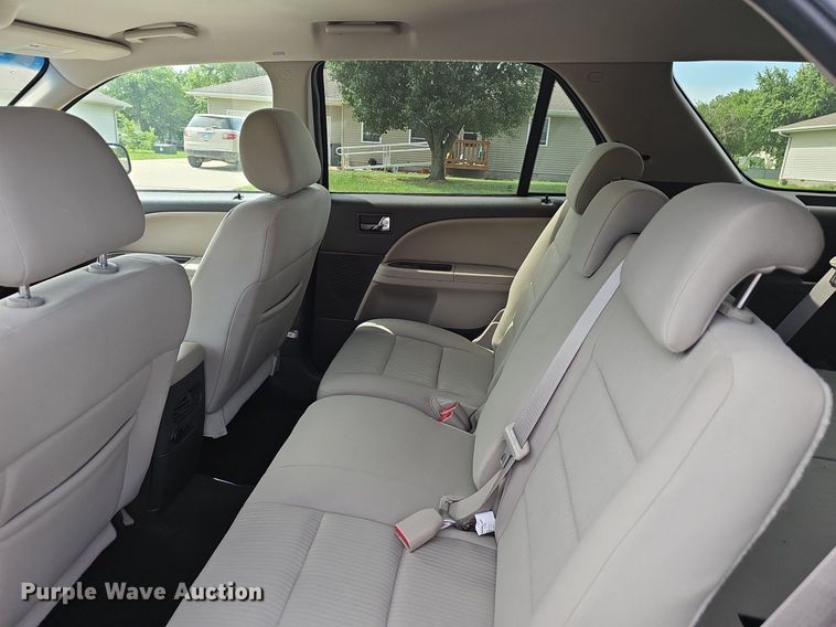 image for item EJ5543 2008 Ford  Taurus X SEL SUV