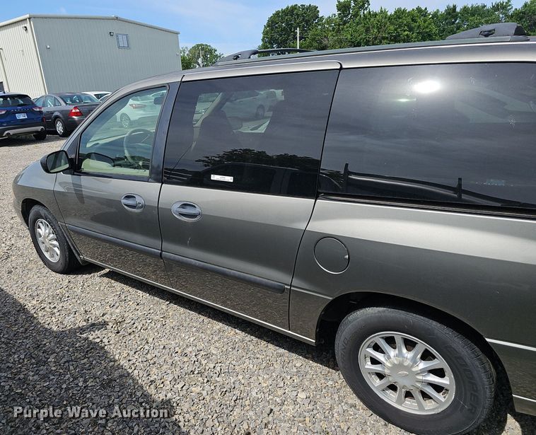 image for item EJ5545 2002 Ford Windstar LX van