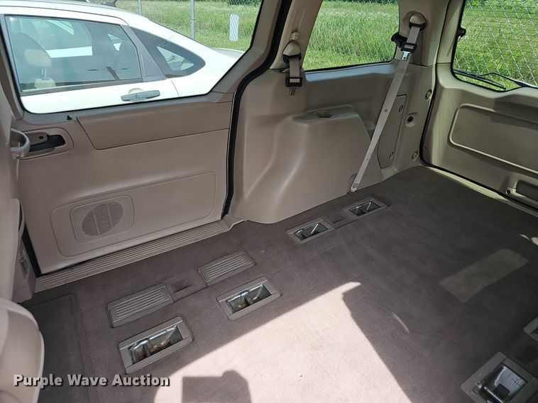 image for item EJ5545 2002 Ford Windstar LX van