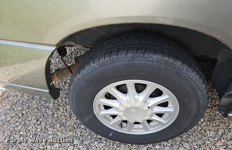 image for item EJ5545 2002 Ford Windstar LX van