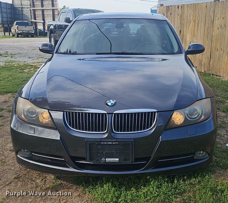 image for item EJ6302 2006 BMW  330xi 