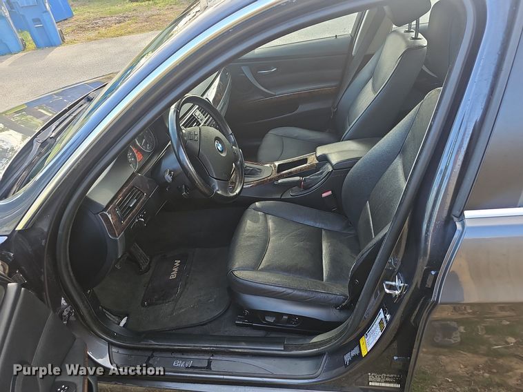 image for item EJ6302 2006 BMW  330xi 