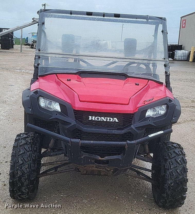 image for item EJ7980 2020 Honda Pioneer 1000 utility vehicle