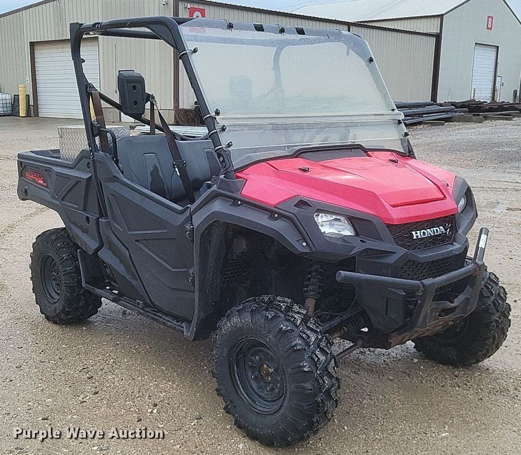 image for item EJ7980 2020 Honda Pioneer 1000 utility vehicle