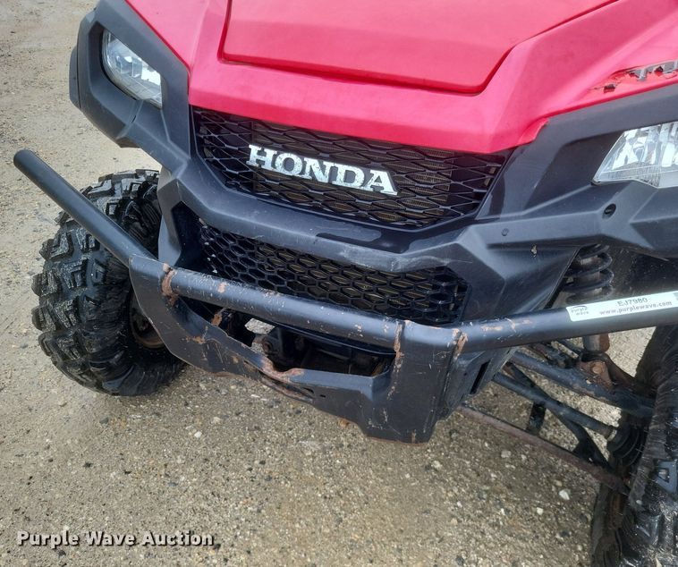 image for item EJ7980 2020 Honda Pioneer 1000 utility vehicle