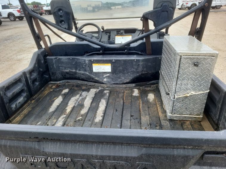 image for item EJ7980 2020 Honda Pioneer 1000 utility vehicle