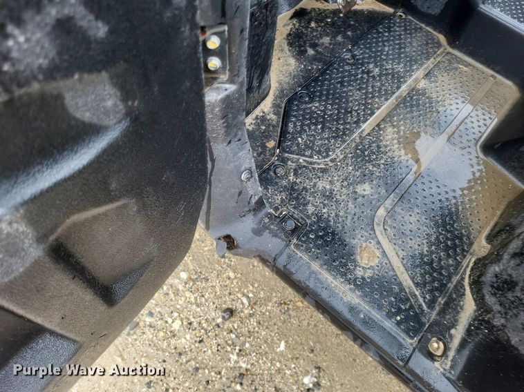 image for item EJ7980 2020 Honda Pioneer 1000 utility vehicle