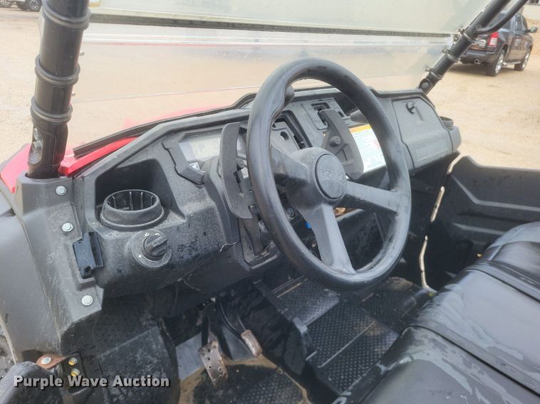 image for item EJ7980 2020 Honda Pioneer 1000 utility vehicle