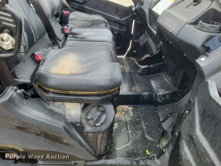 image for item EJ7980 2020 Honda Pioneer 1000 utility vehicle