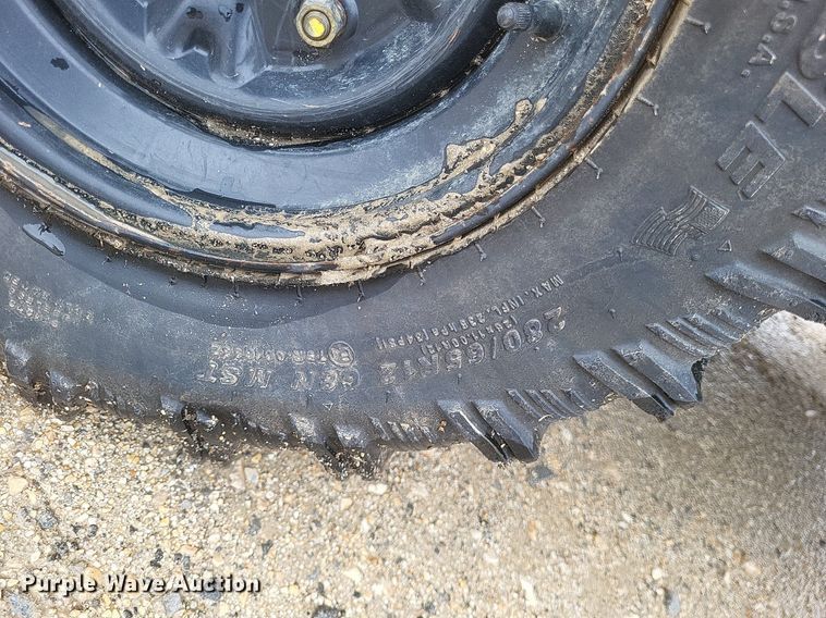 image for item EJ7980 2020 Honda Pioneer 1000 utility vehicle