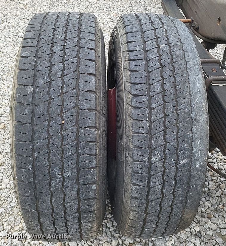 image for item EJ7985 2015 Chevrolet Express G4500 van cab and chassis