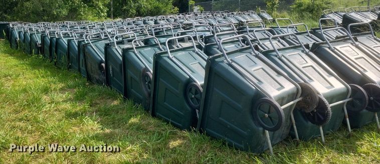 image for item EJ7992 Approximately 100 Amerikart trash carts 