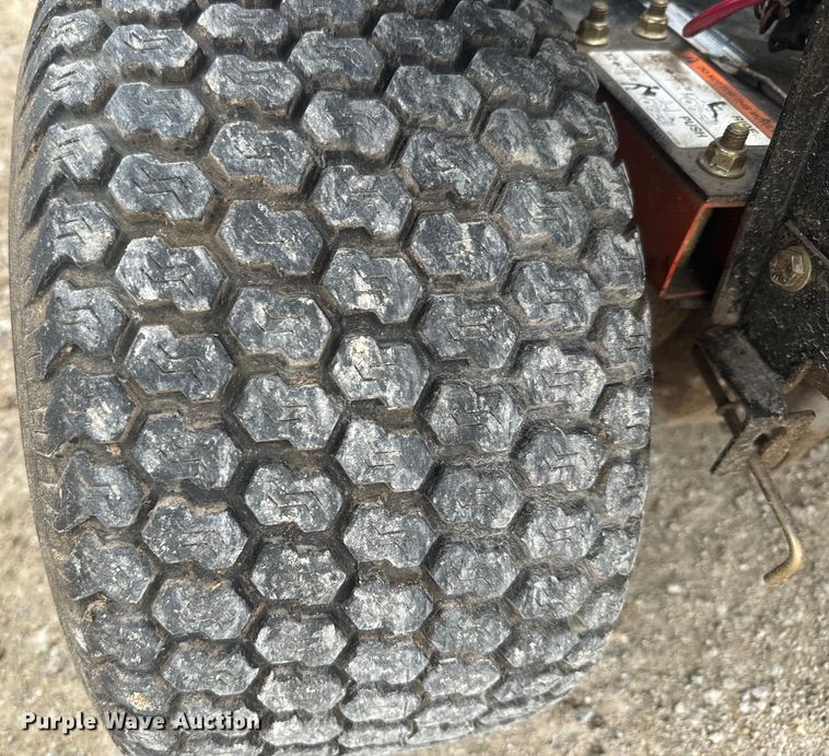 image for item EK1382 Husqvarna Z246 ZTR lawn mower