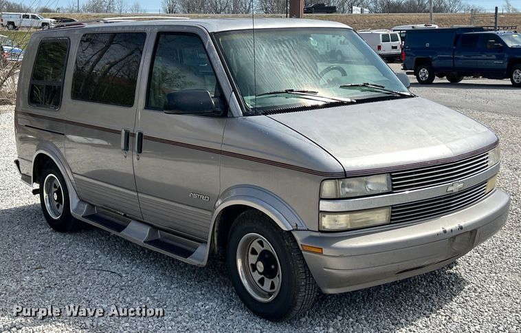 image for item EK4420 1995 Chevrolet Astro van