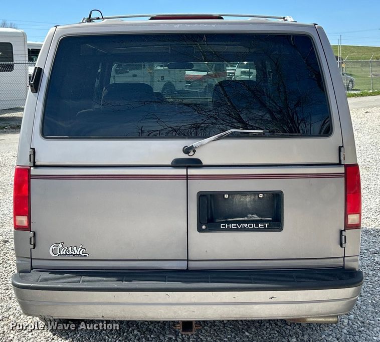 image for item EK4420 1995 Chevrolet Astro van