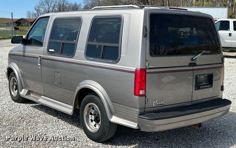 image for item EK4420 1995 Chevrolet Astro van