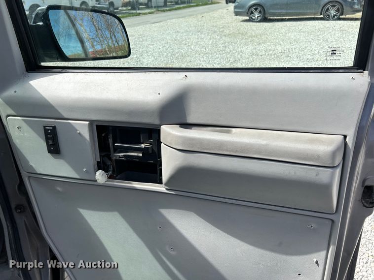 image for item EK4420 1995 Chevrolet Astro van