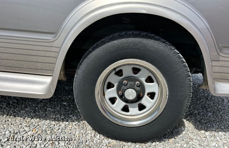 image for item EK4420 1995 Chevrolet Astro van