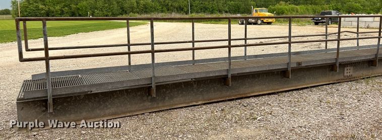 image for item EK4609 Catwalk