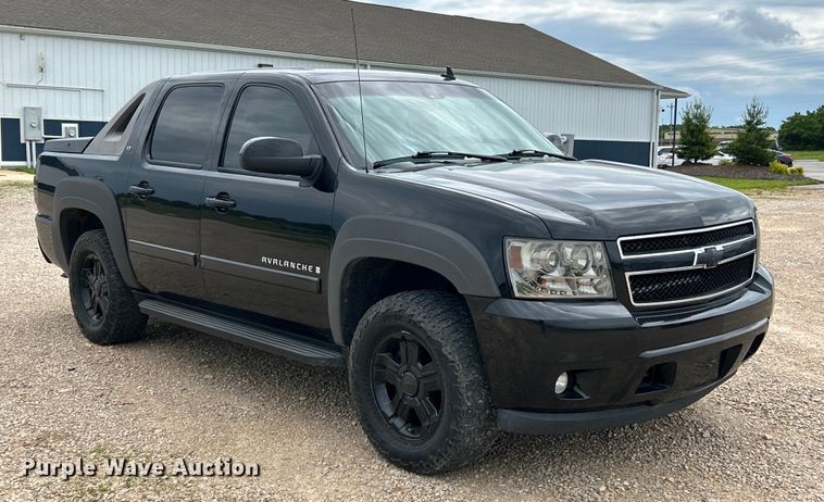 image for item EK4641 2008 Chevrolet Avalanche LT Crew Cab pickup truck