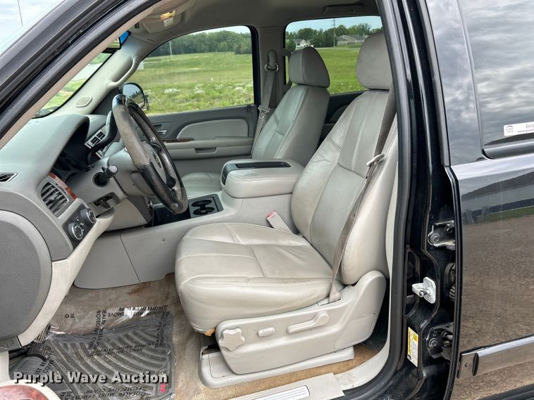 image for item EK4641 2008 Chevrolet Avalanche LT Crew Cab pickup truck