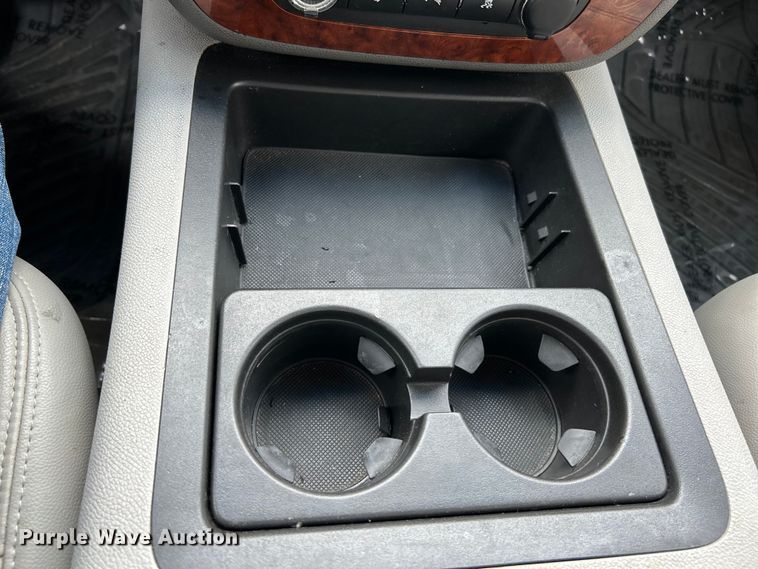 image for item EK4641 2008 Chevrolet Avalanche LT Crew Cab pickup truck