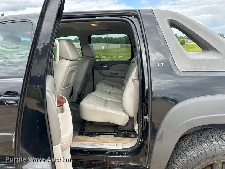 image for item EK4641 2008 Chevrolet Avalanche LT Crew Cab pickup truck