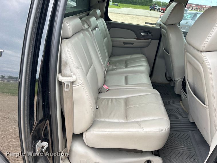 image for item EK4641 2008 Chevrolet Avalanche LT Crew Cab pickup truck