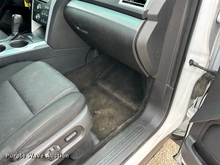 image for item EK4643 2013 Ford Explorer XLT SUV