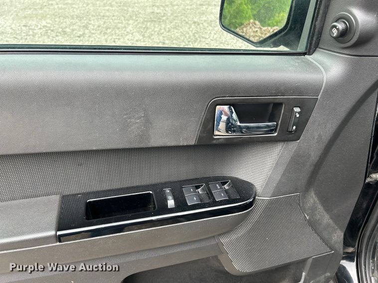 image for item EK4644 2012 Ford Escape Limited  SUV