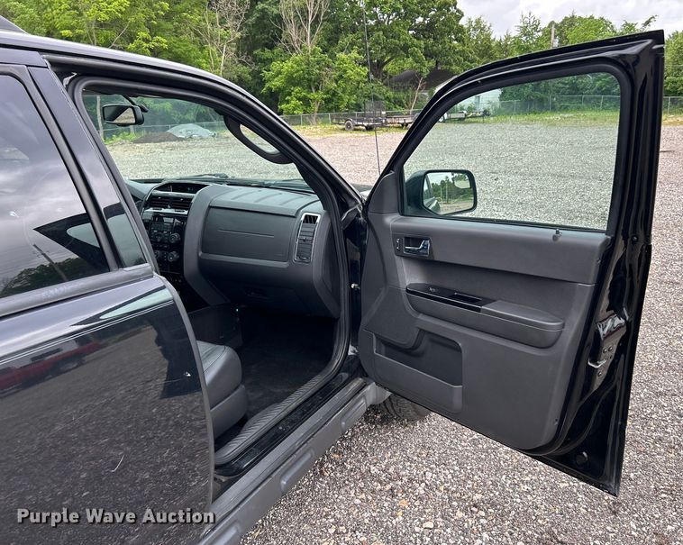 image for item EK4644 2012 Ford Escape Limited  SUV