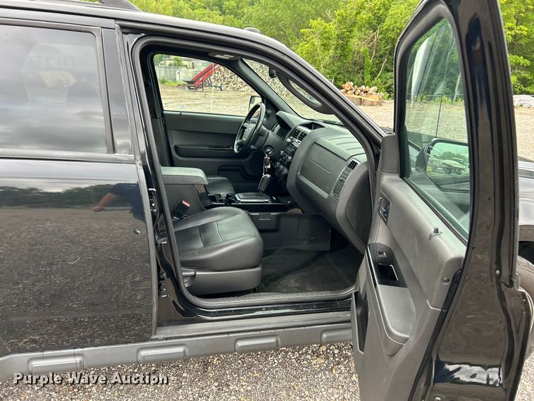 image for item EK4644 2012 Ford Escape Limited  SUV