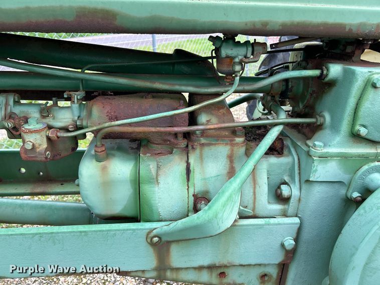 image for item EK4646 1939 John Deere B tractor