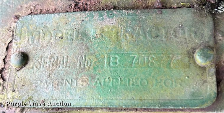 image for item EK4646 1939 John Deere B tractor