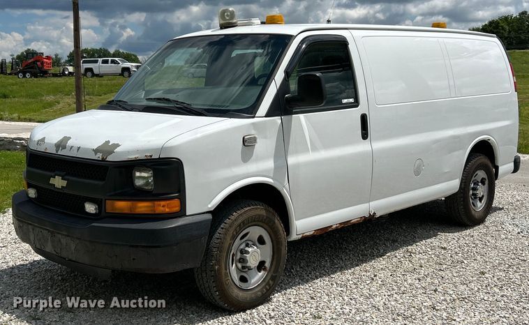 image for item EK4670 2008 Chevrolet Express 3500 van