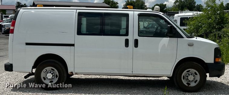 image for item EK4670 2008 Chevrolet Express 3500 van