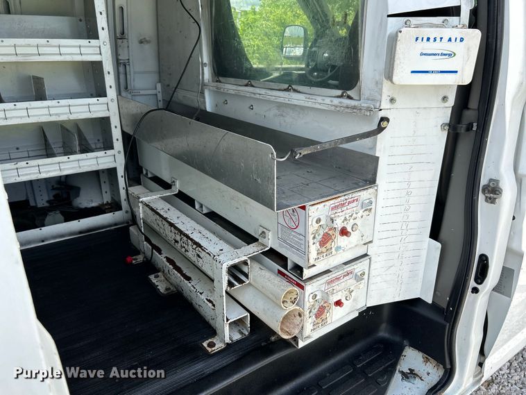 image for item EK4670 2008 Chevrolet Express 3500 van