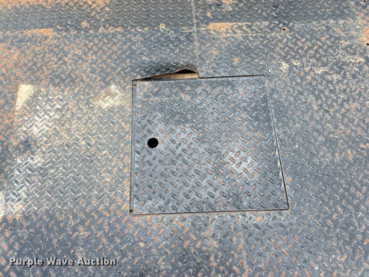 image for item EK4686 CM flatbed