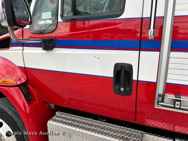 image for item EK4691 2010 International 4400 SBA LP ambulance