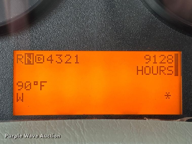 image for item EK4691 2010 International 4400 SBA LP ambulance