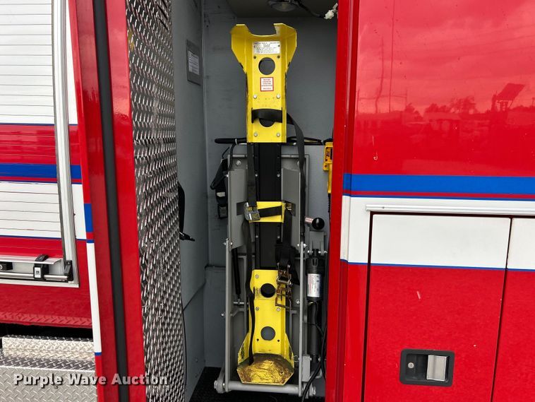 image for item EK4691 2010 International 4400 SBA LP ambulance