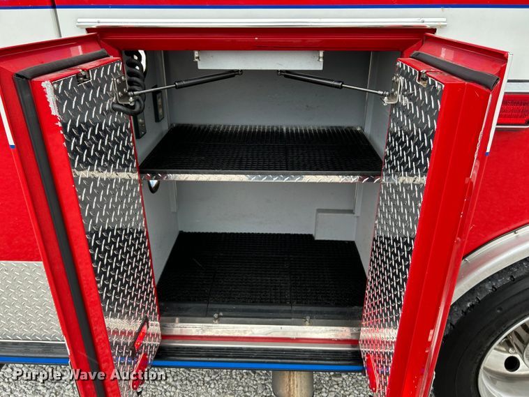 image for item EK4691 2010 International 4400 SBA LP ambulance