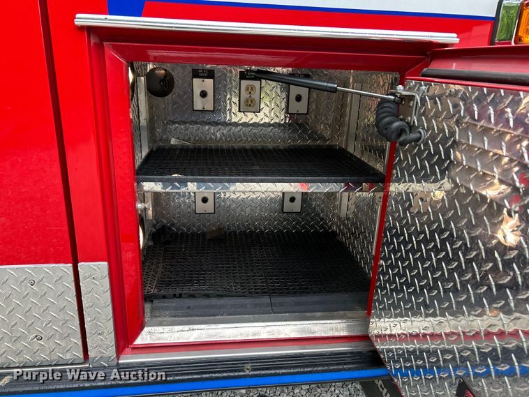 image for item EK4691 2010 International 4400 SBA LP ambulance