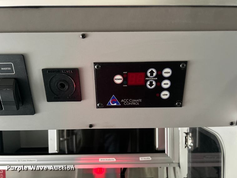 image for item EK4691 2010 International 4400 SBA LP ambulance