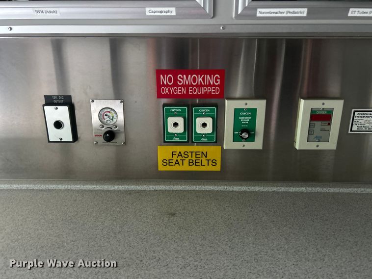 image for item EK4691 2010 International 4400 SBA LP ambulance