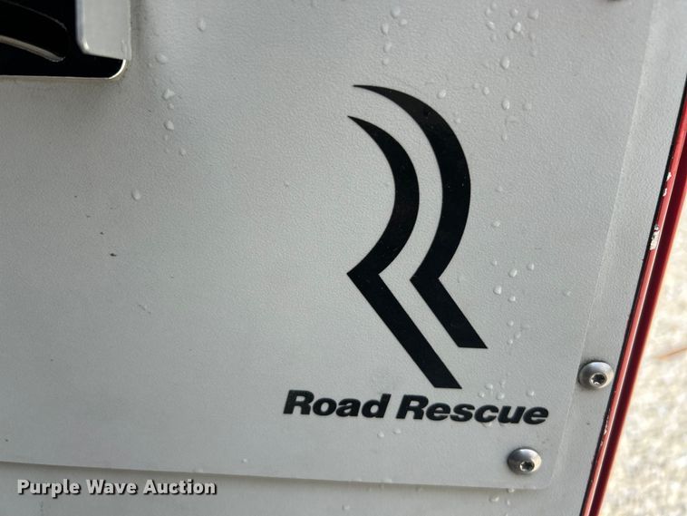 image for item EK4691 2010 International 4400 SBA LP ambulance