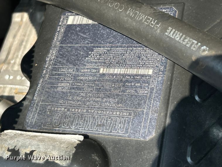 image for item EK4691 2010 International 4400 SBA LP ambulance