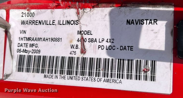 image for item EK4691 2010 International 4400 SBA LP ambulance